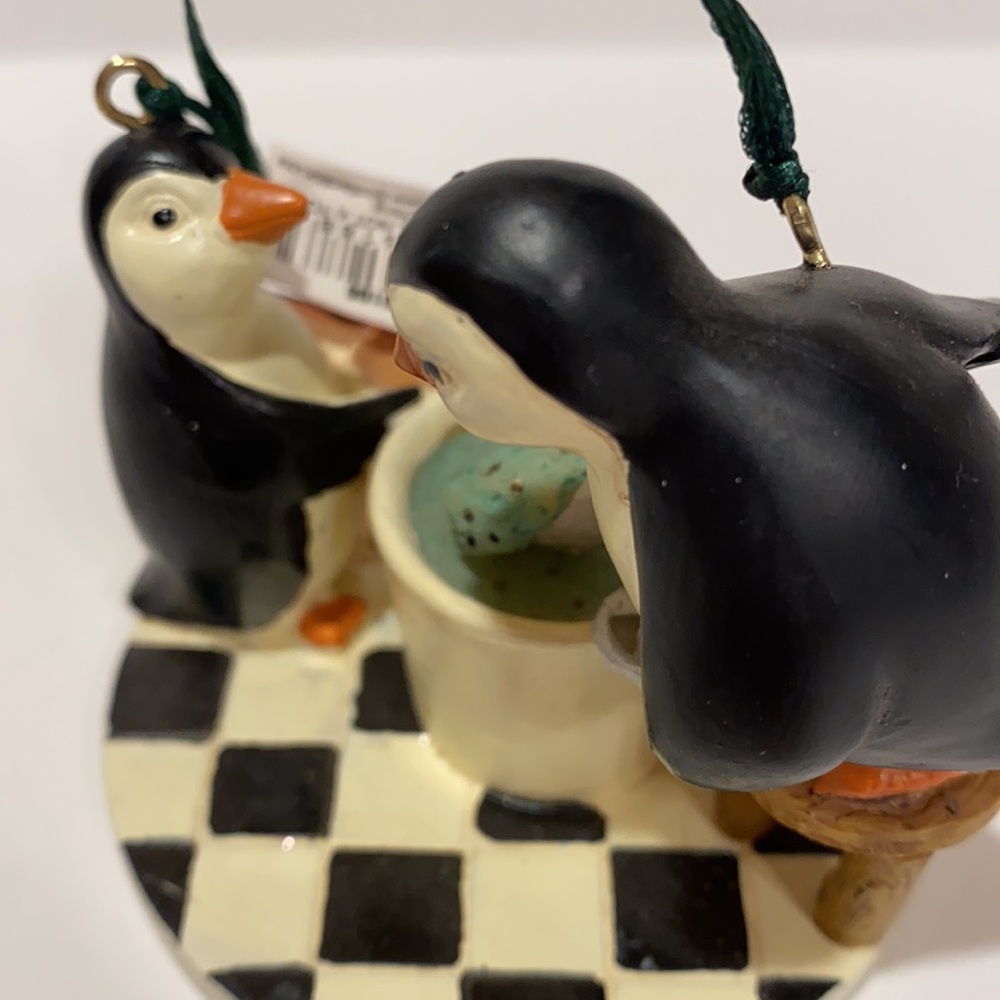 Tj’s Christmas Penguins Serving Ice Cream Christmas Tree Ornament Decoration - Picture 4 of 10